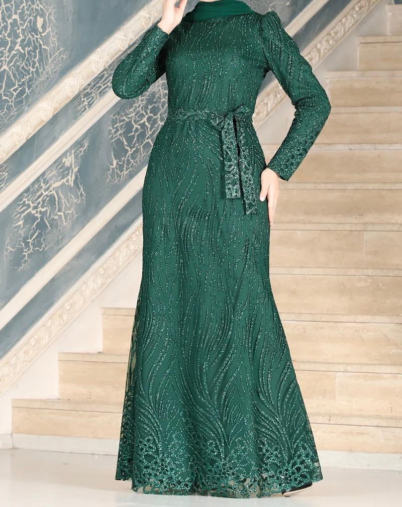 Ladies Emerald Green Modest Evening Dress